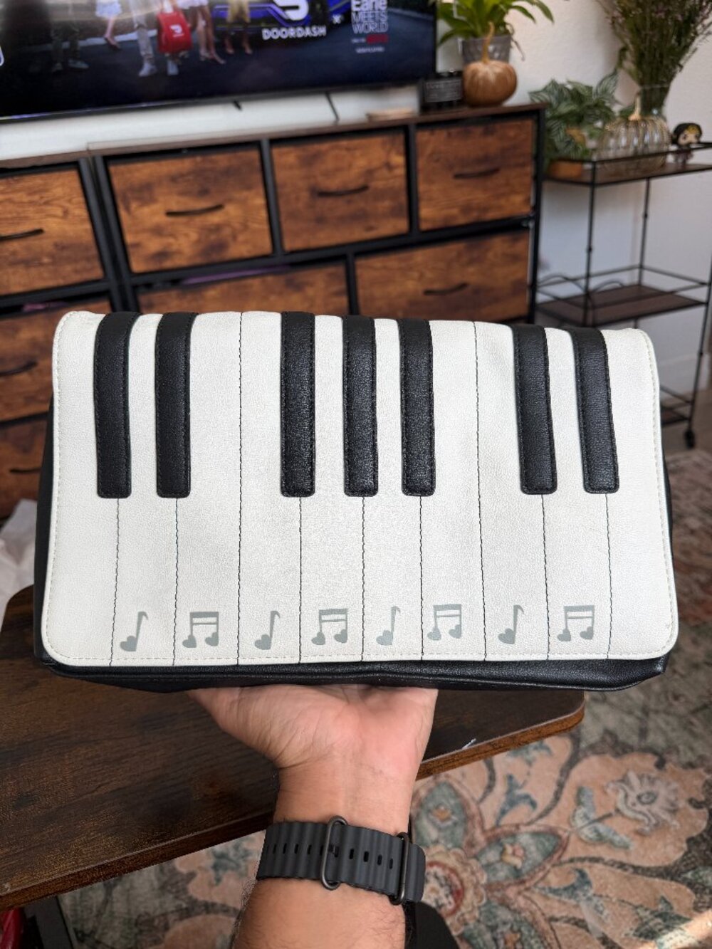Betsey Johnson Piano Keyboard Music Notes Black White Crossbody Bag